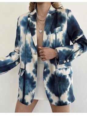 ZARA Blue and Ivory Tie-Dye Blazer